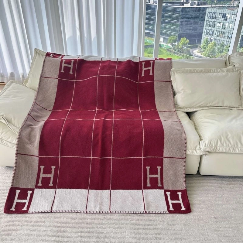 NewStyle Hermes Blanket 256586