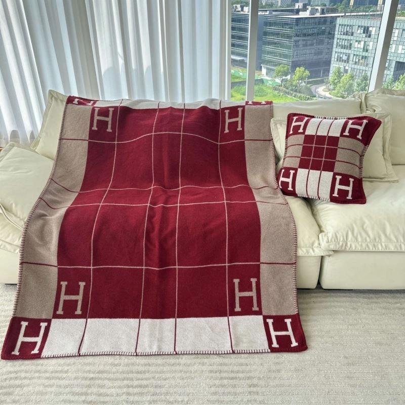 NewStyle Hermes Blanket 256586