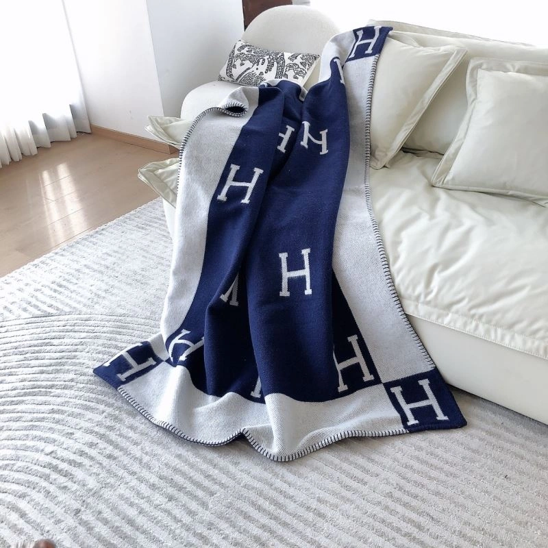 StreetReady Hermes Blanket 256592