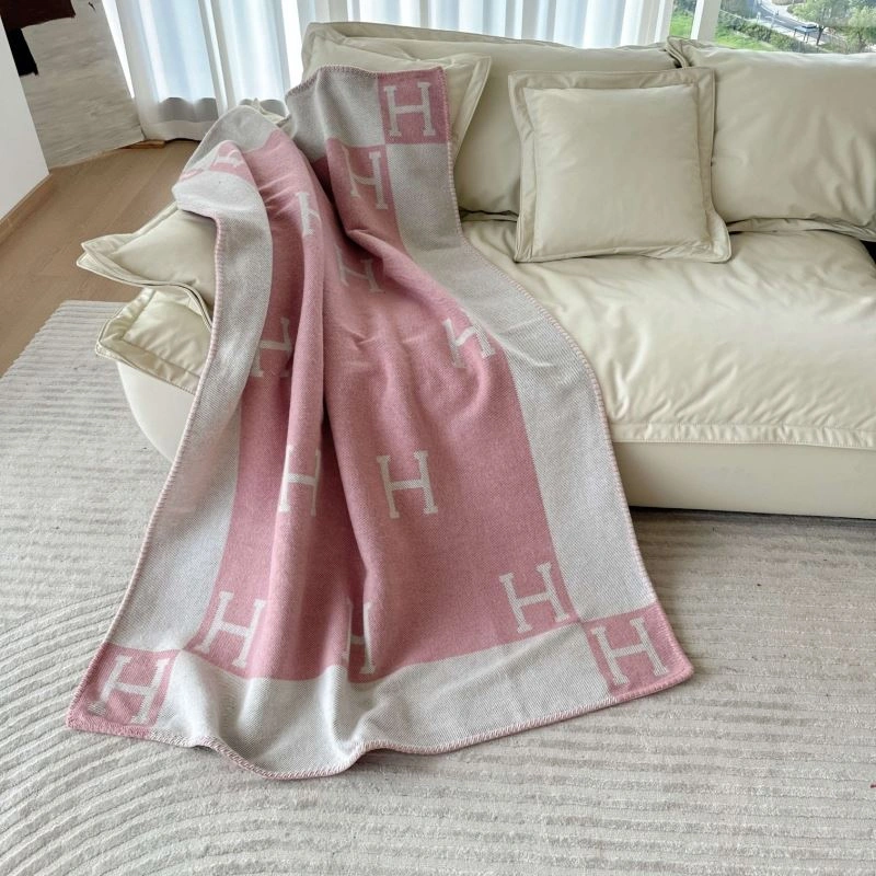 Cozy Hermes Blanket 256585