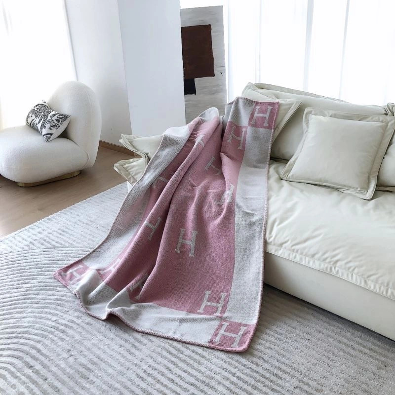 Cozy Hermes Blanket 256585