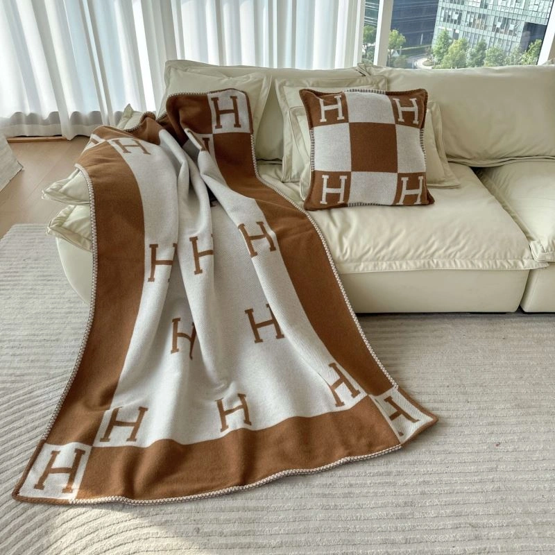 Attractive Hermes Blanket 256580