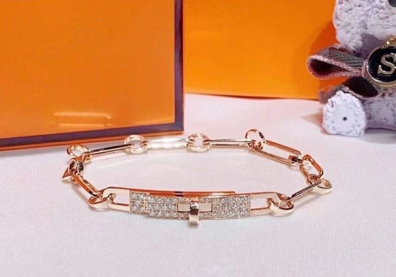 Seasonal Hermes Bracelets 247455