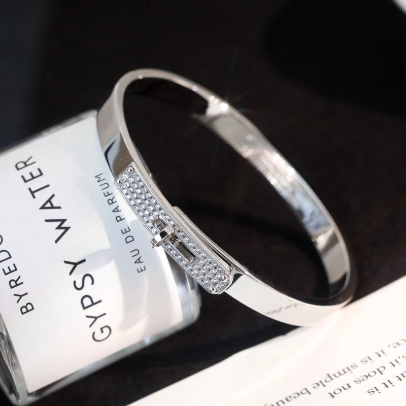 Effortless Hermes Bracelets 247393