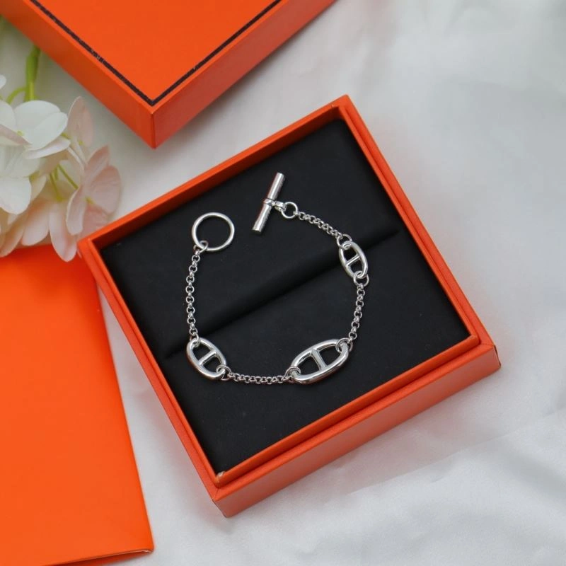 Contemporary Hermes Bracelets 247609