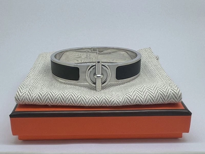 AllSeason Hermes Bracelets 247529