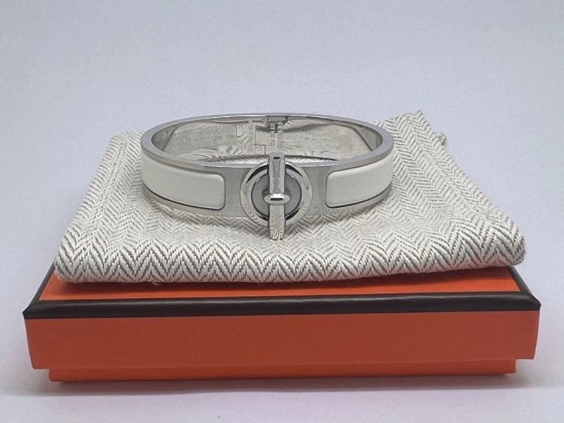 AllSeason Hermes Bracelets 247529