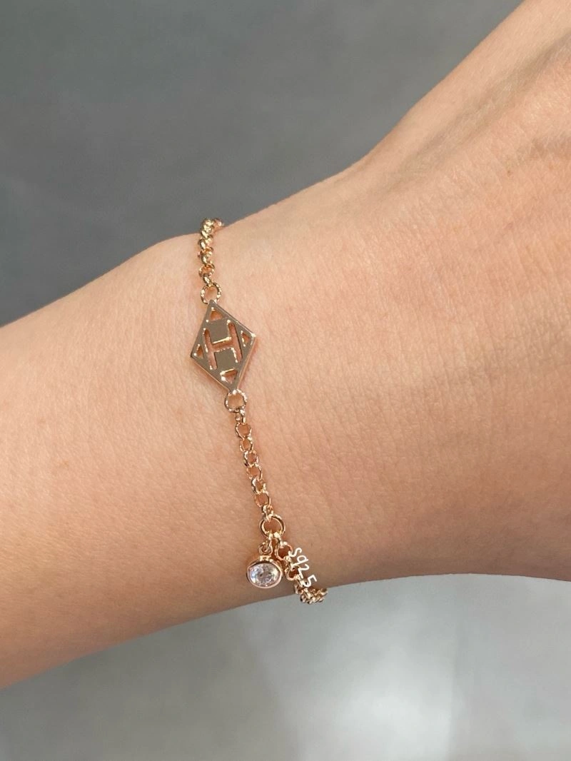 Comfortable Hermes Bracelets 247359