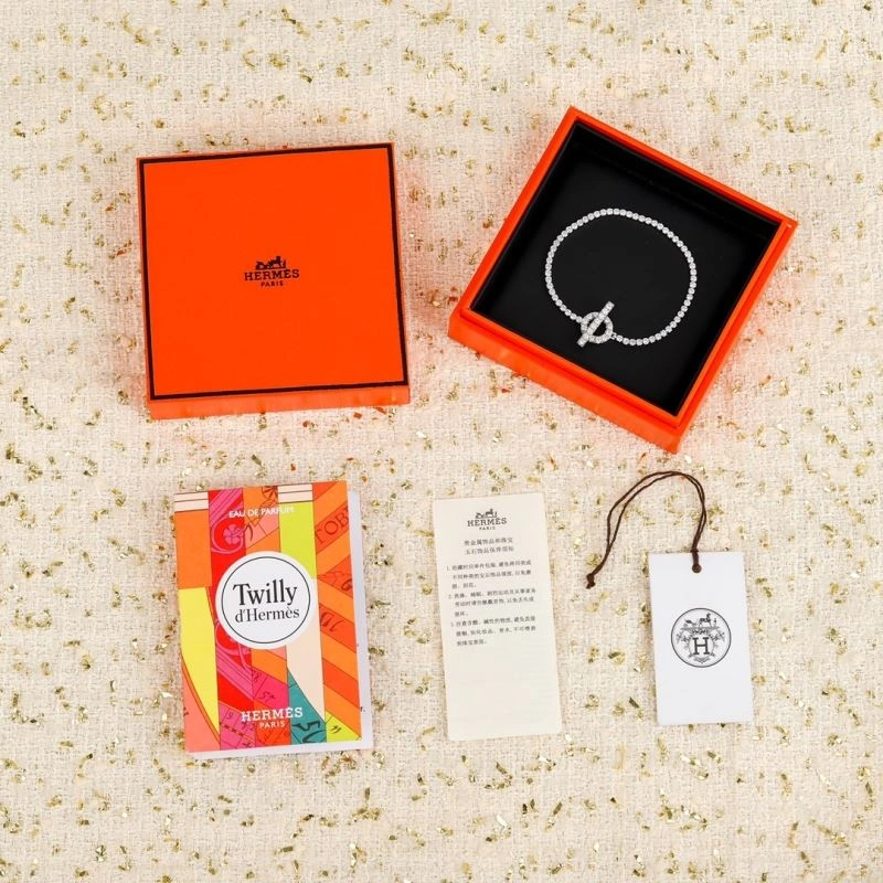 Lightweight Hermes Bracelets 247311