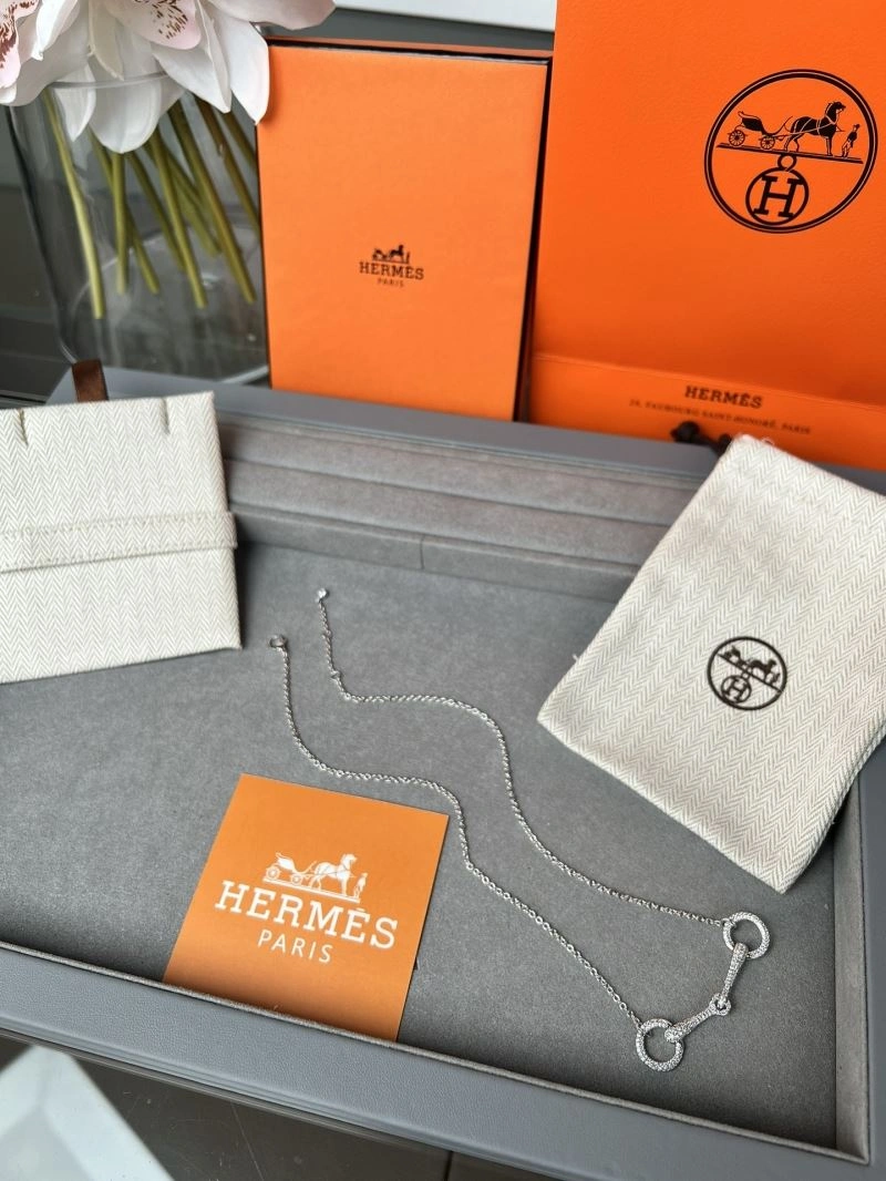 Sleek Hermes Bracelets 247317