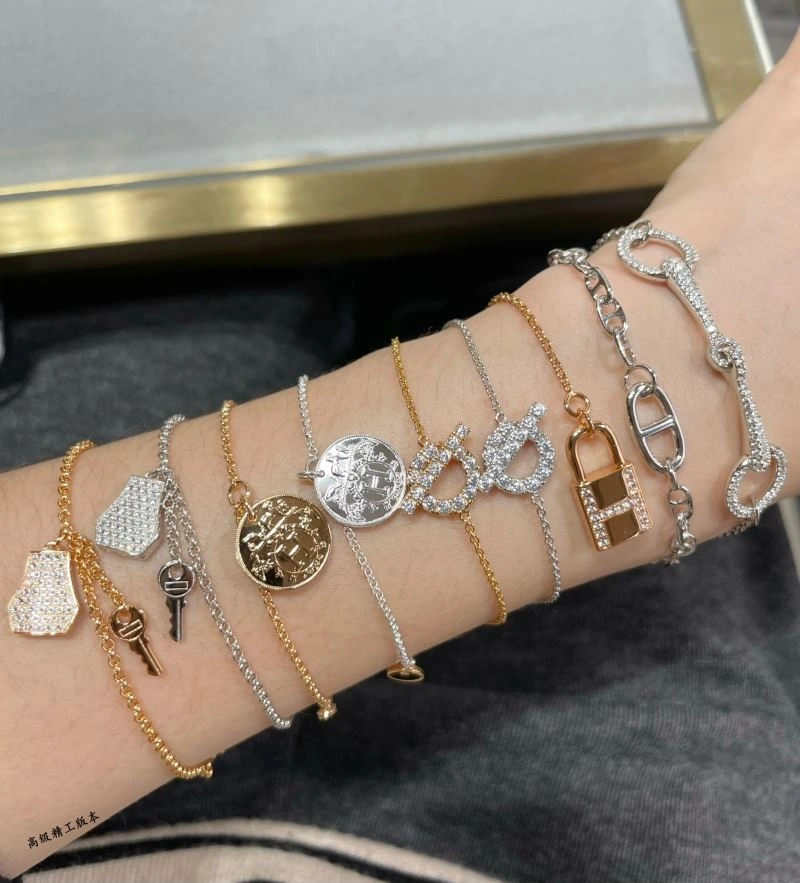 Hermes Bracelets Sophisticated 247251