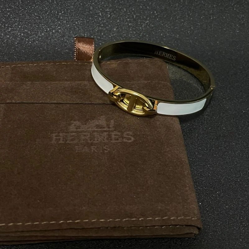 ModernLook Hermes Bracelets 247224