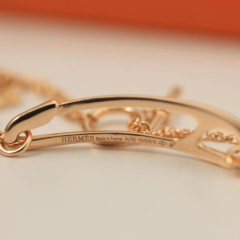 UrbanChic Hermes Bracelets 247239