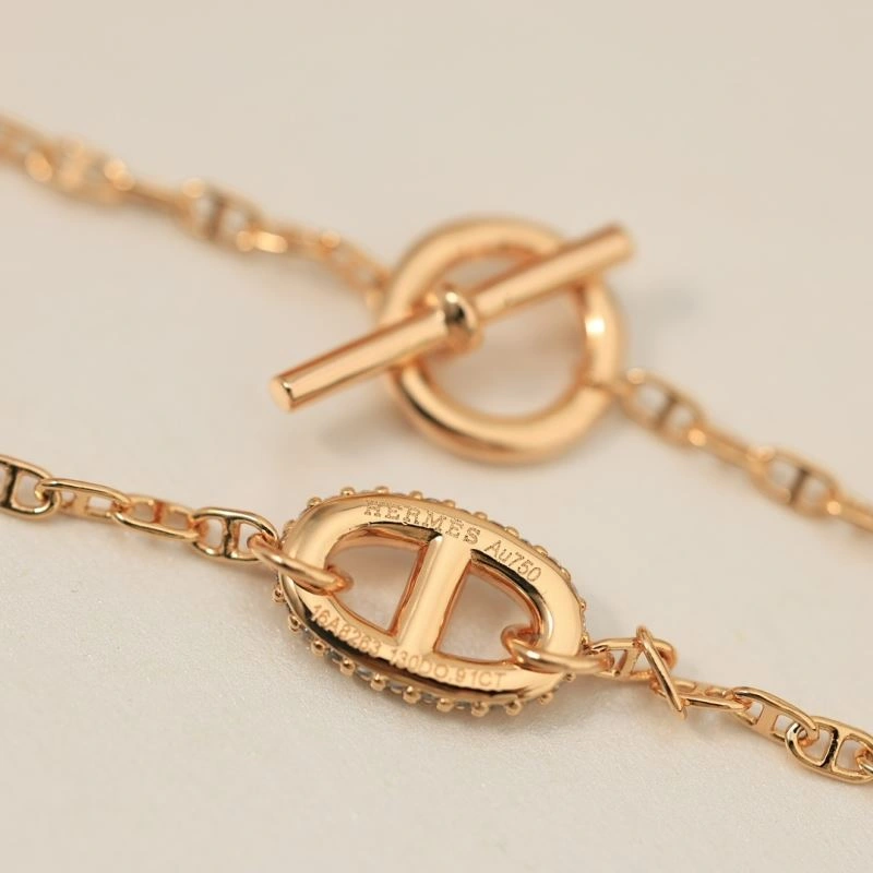Sophisticated Hermes Bracelets 247240