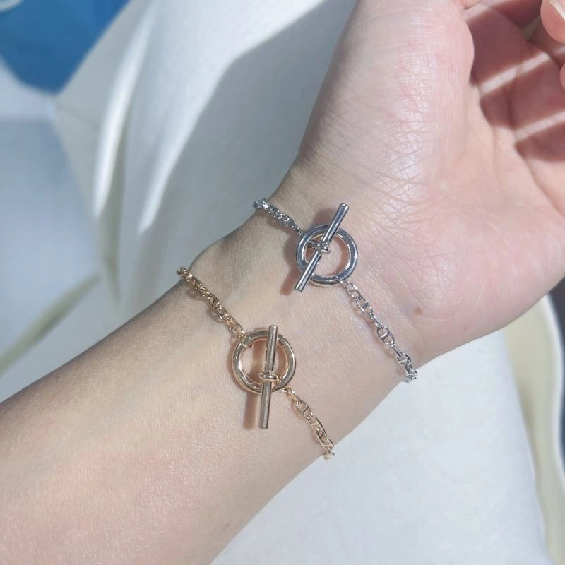 Sophisticated Hermes Bracelets 247240