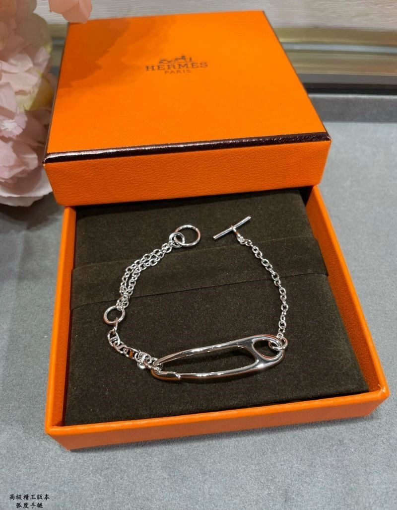 Unique Hermes Bracelets 247112