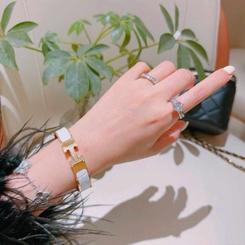 Fashionable Hermes Bracelets 247081