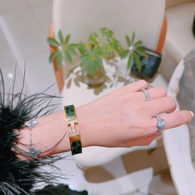 ComfortFit Hermes Bracelets 247080
