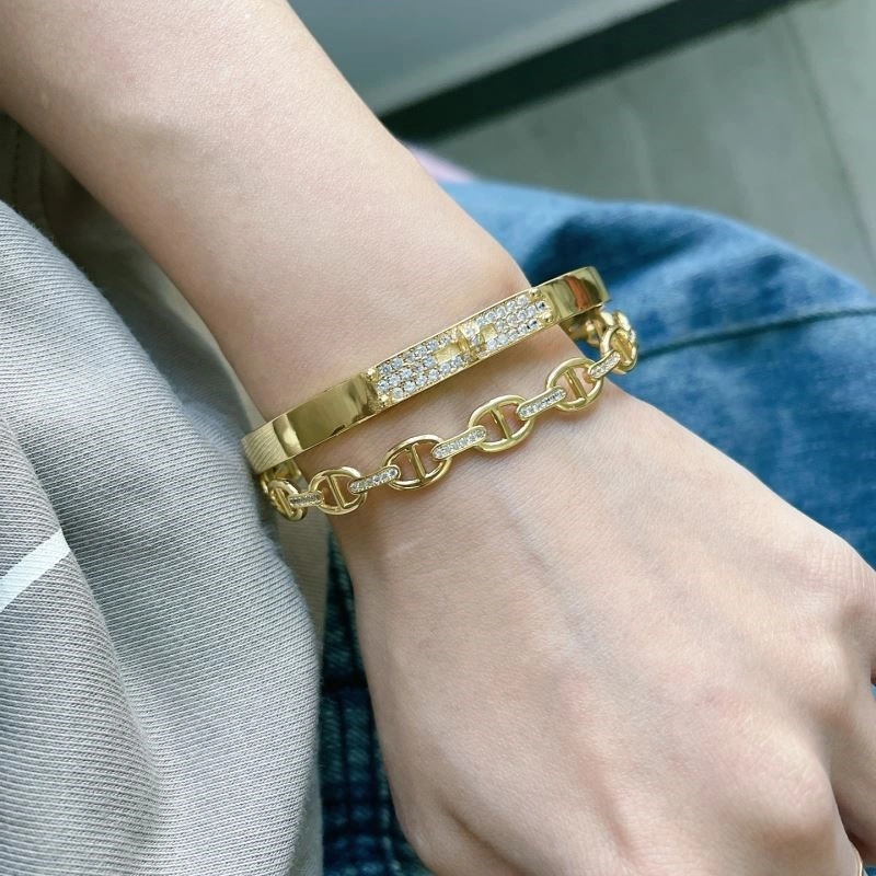 UrbanStyle Hermes Bracelets 247004