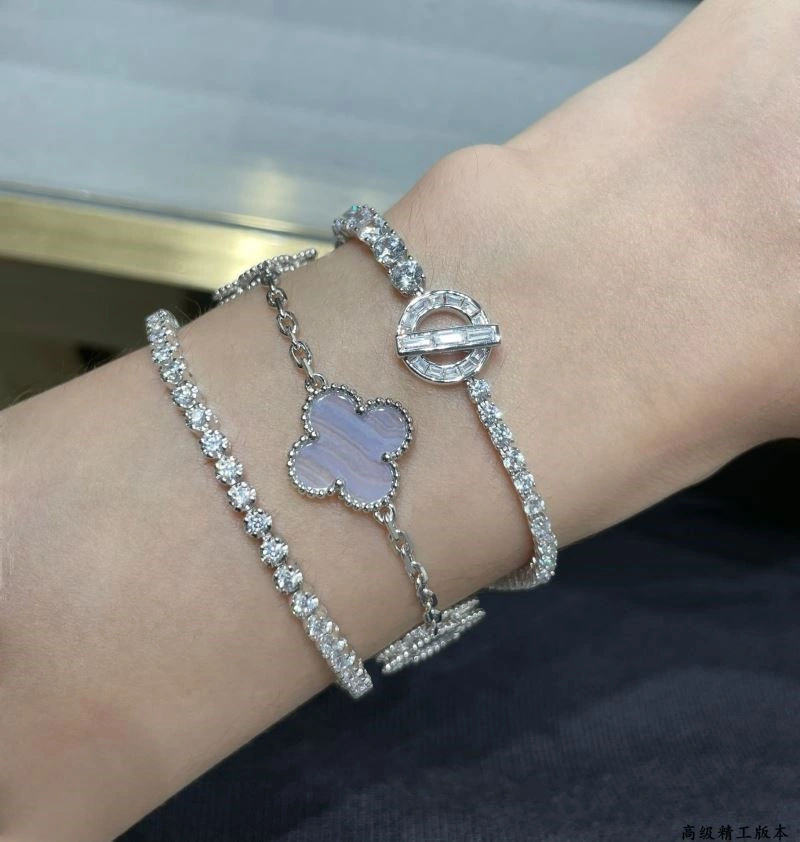 Hermes Bracelets Stretchable 247003