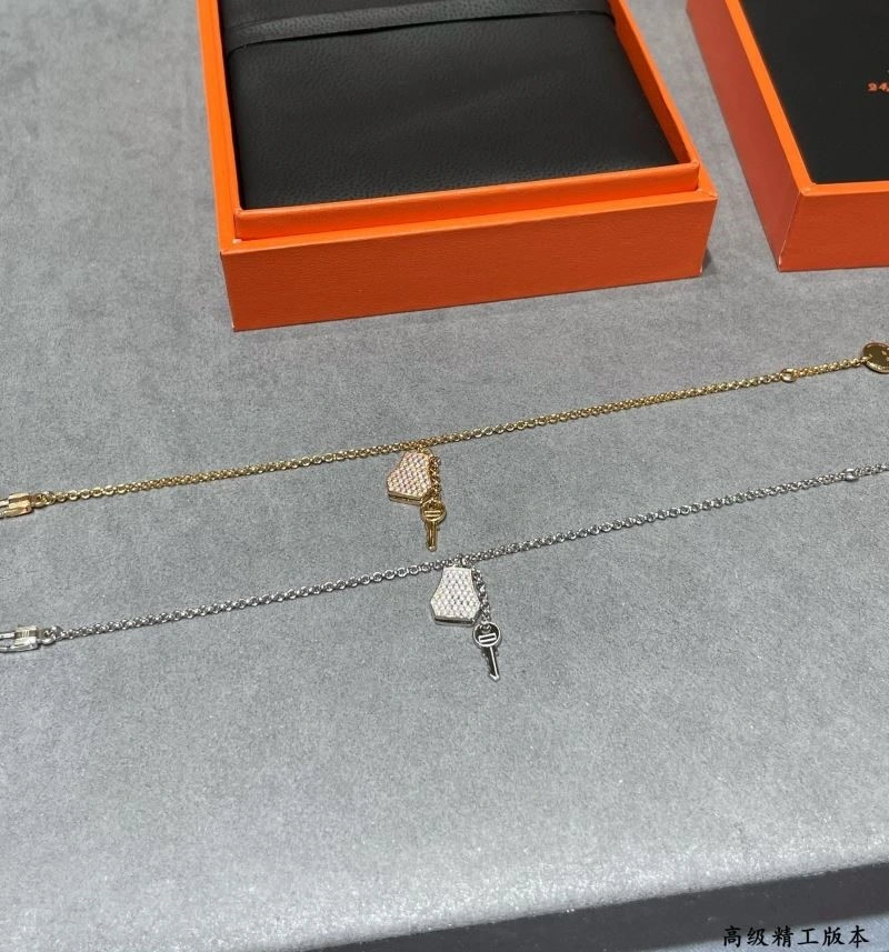Timeless Hermes Bracelets 247019
