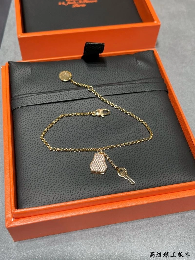 Timeless Hermes Bracelets 247019