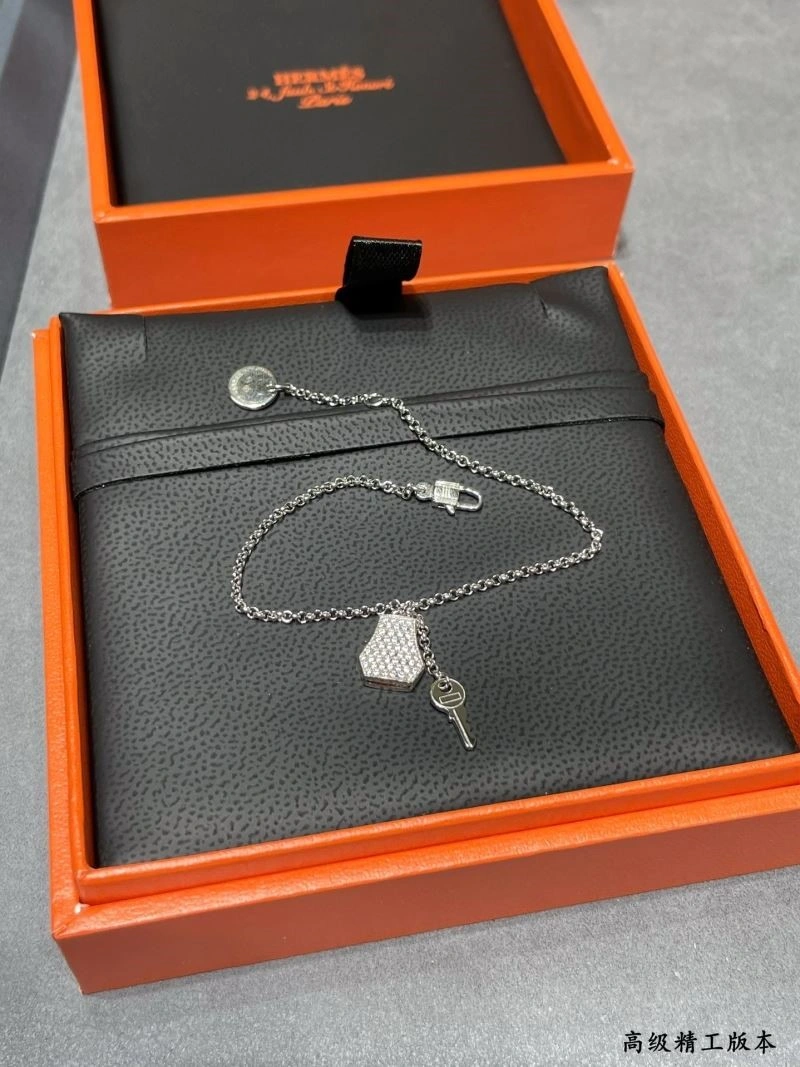 Timeless Hermes Bracelets 247019