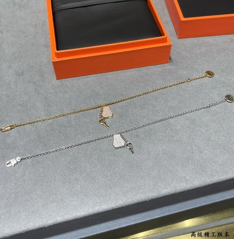 Timeless Hermes Bracelets 247019