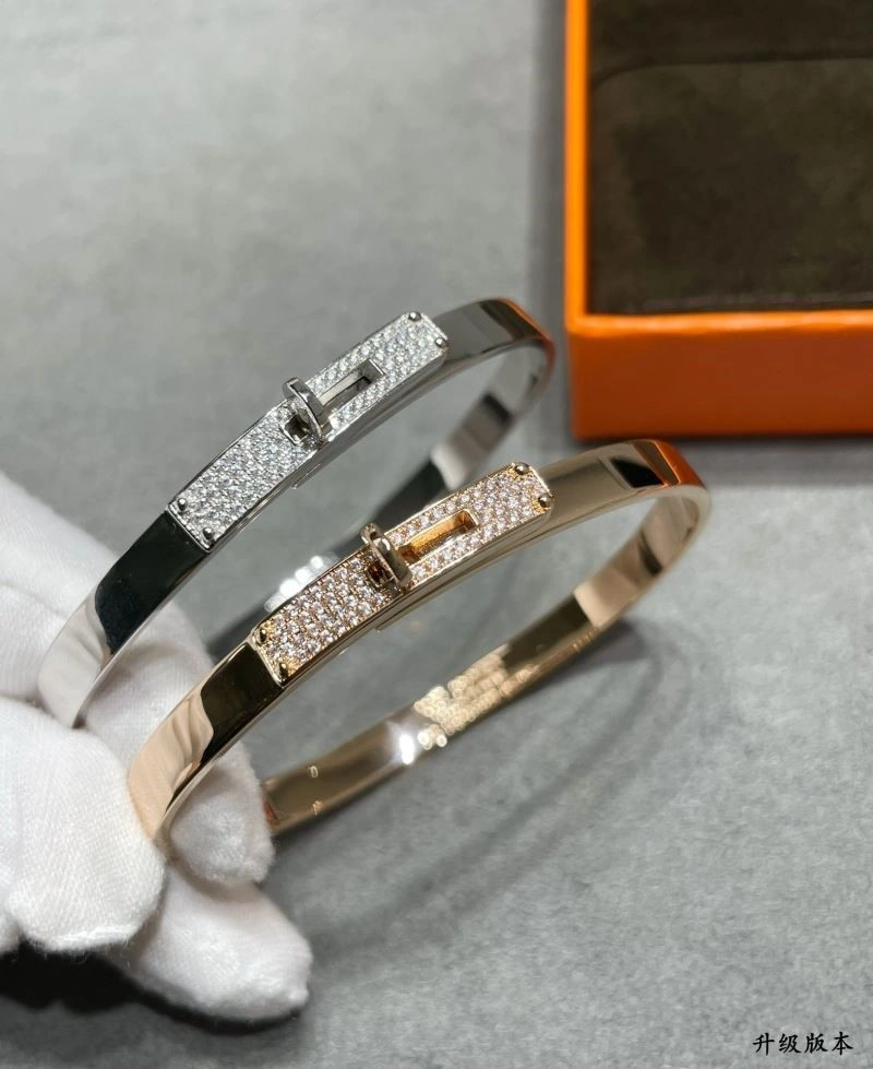 Sporty Hermes Bracelets 247026