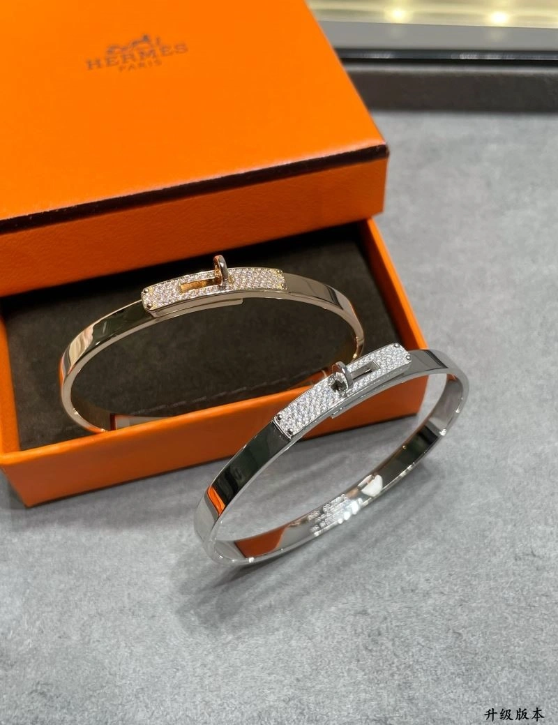 Sporty Hermes Bracelets 247026