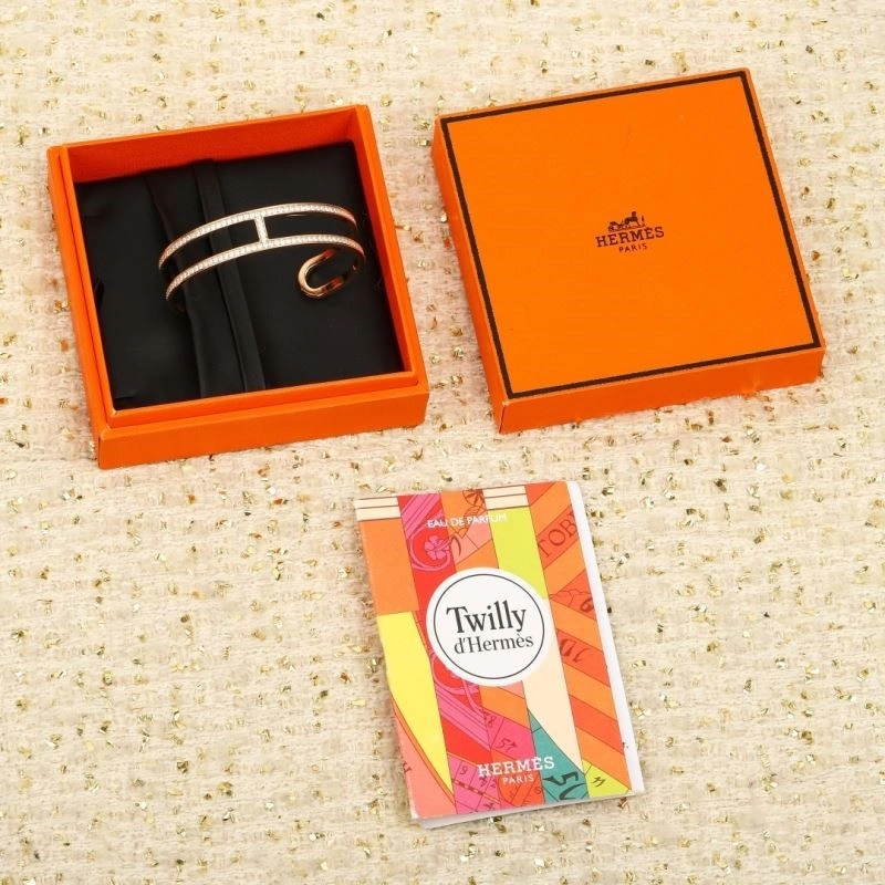 Hermes Bracelets Chic 246991