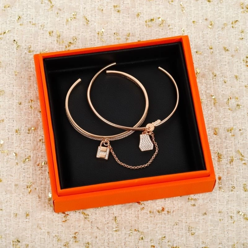 Chic Hermes Bracelets 246990