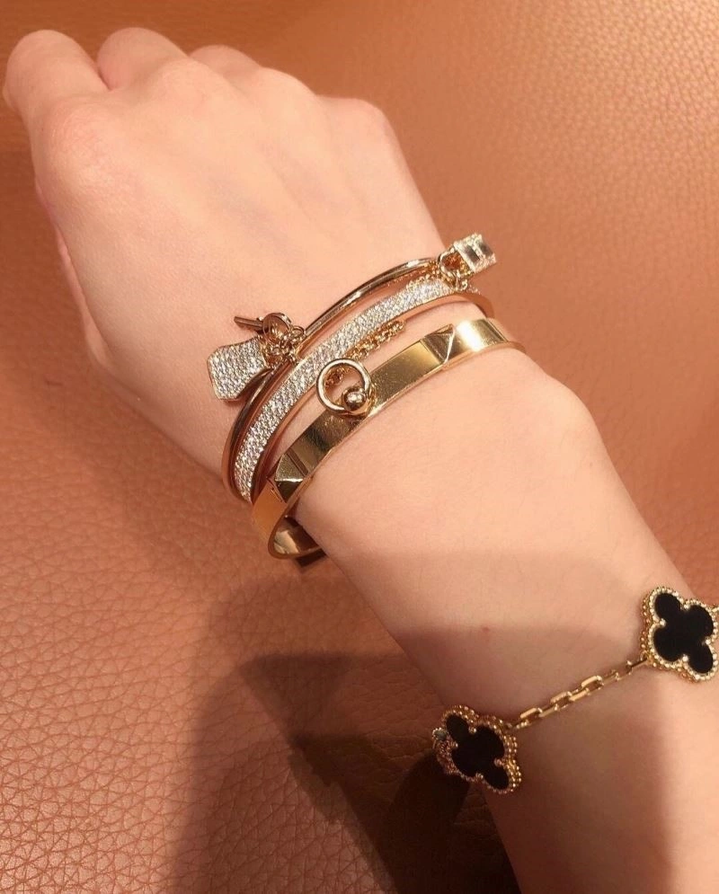 Chic Hermes Bracelets 246990