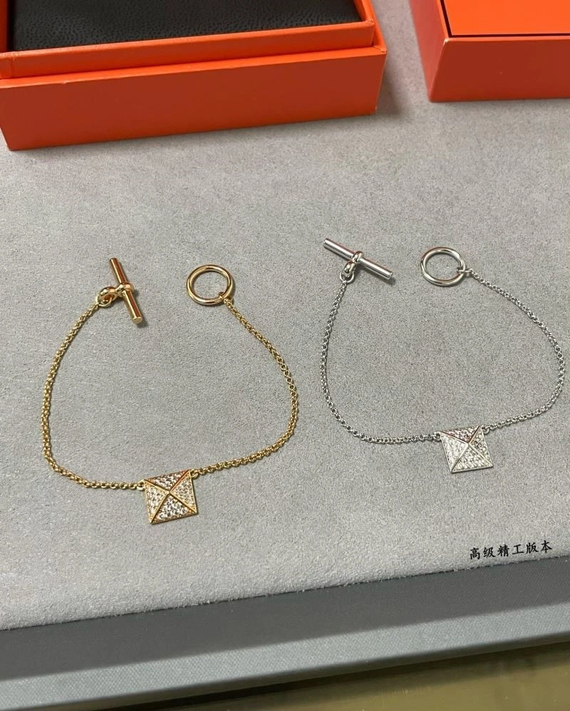 Sustainable Hermes Bracelets 246984