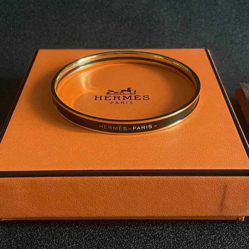 Snug Hermes Bracelets 246931