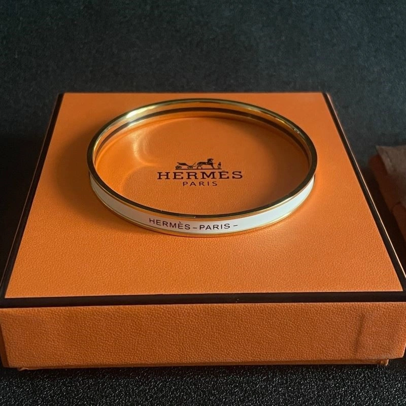 Trendsetting Hermes Bracelets 246938