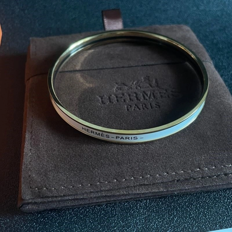 Trendsetting Hermes Bracelets 246938