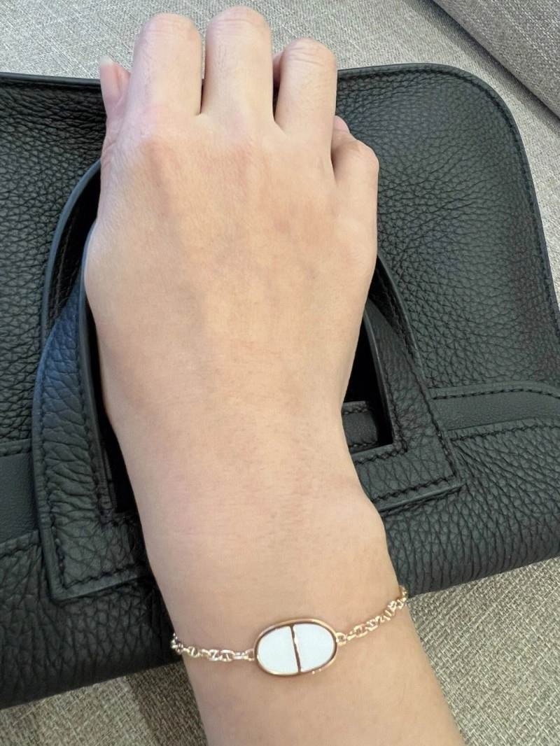 Hermes Bracelets Sleek 246820