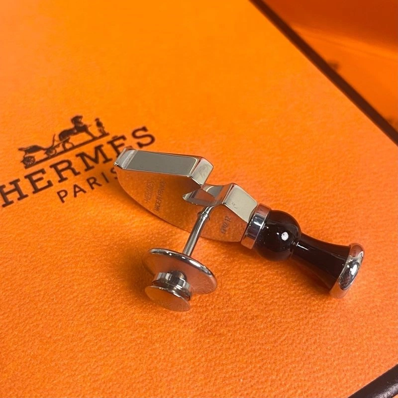 Fashionable Hermes Brooches 246862