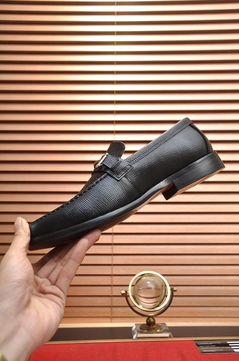 Sleek Hermes Business Shoes 28023