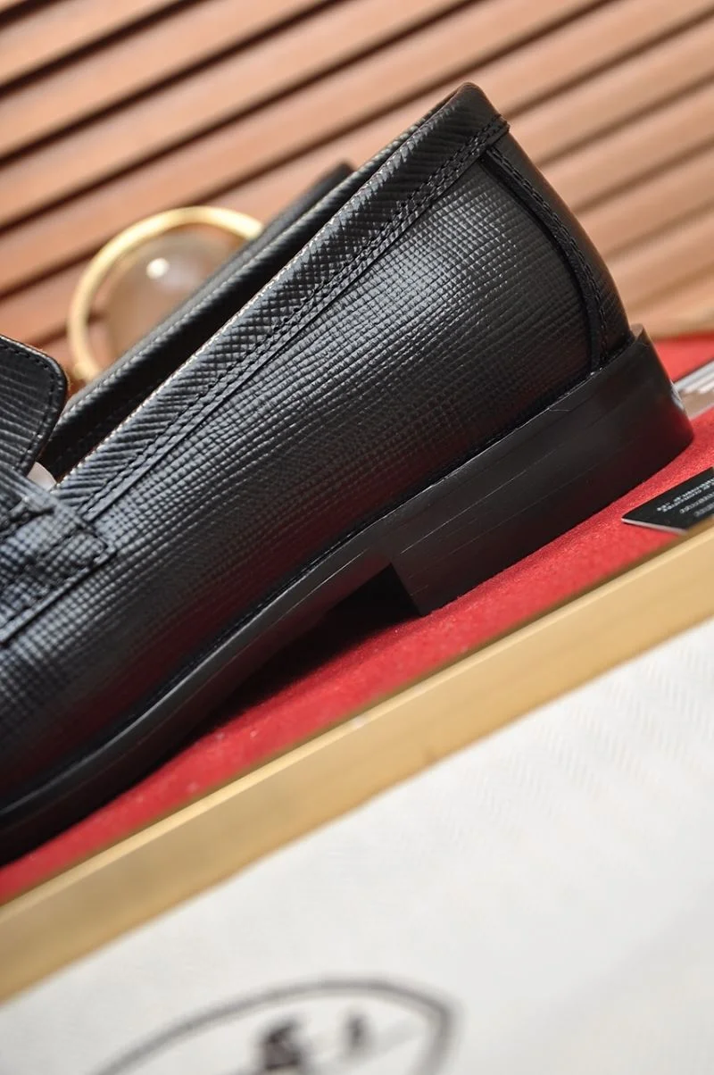 Sleek Hermes Business Shoes 28023