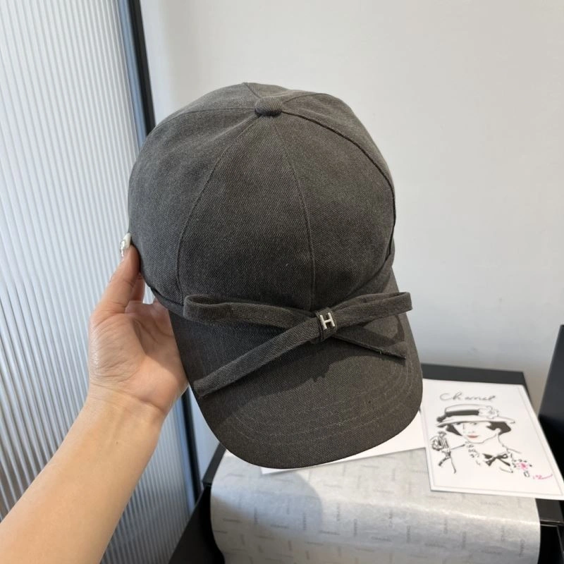 TechFriendly Hermes Caps 261255