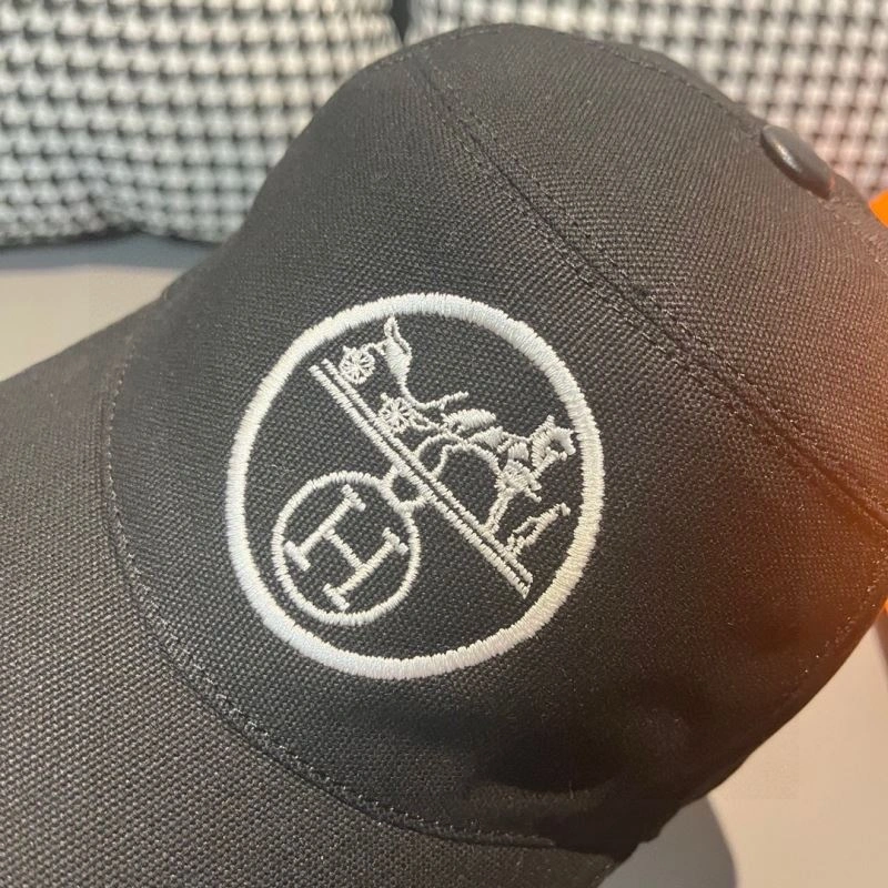 Hermes Caps ZipUp 261251