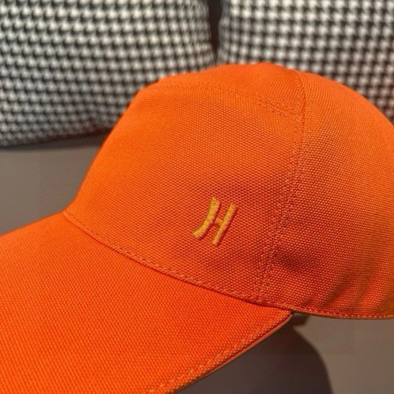 Hermes Caps Elegant 258507
