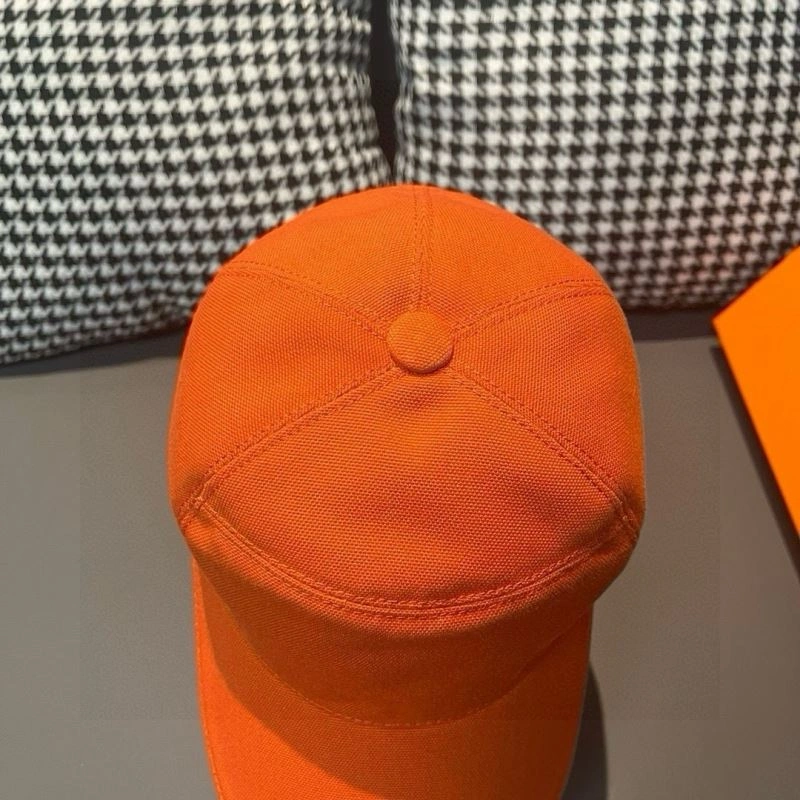 Hermes Caps Elegant 258507