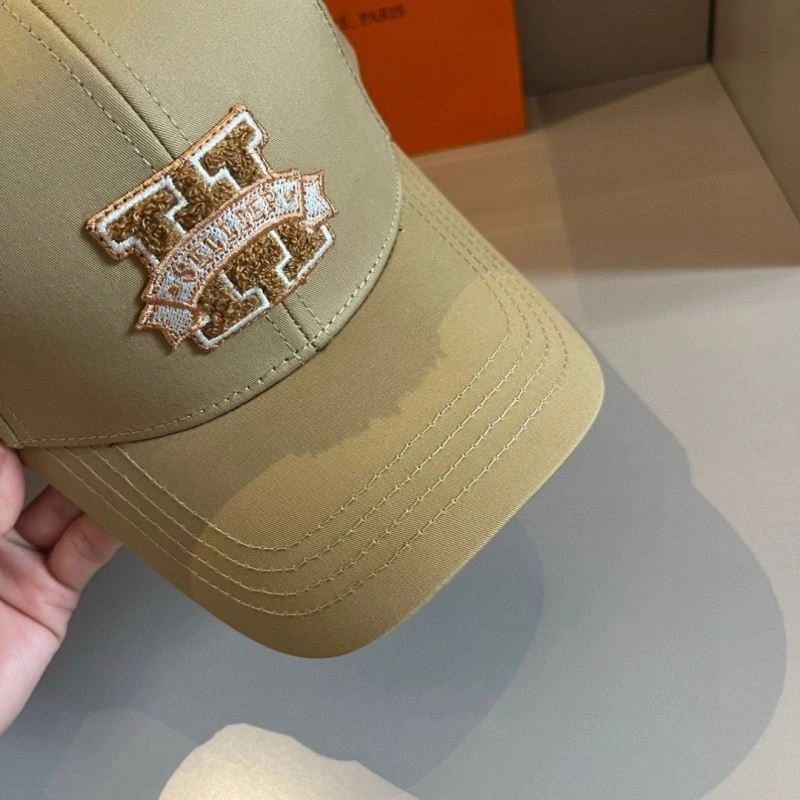 Hermes Caps Chic 261985