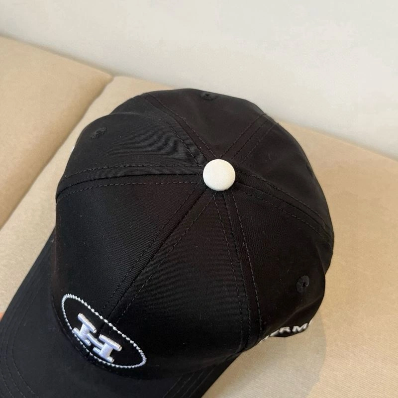 Hermes Caps WaterResistant 261967