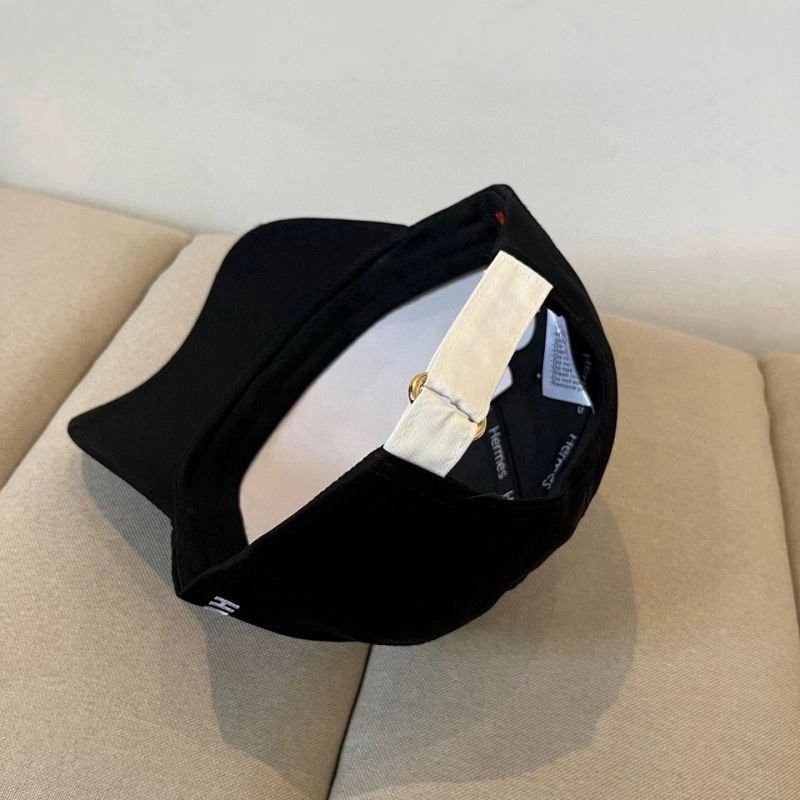 Hermes Caps WaterResistant 261967
