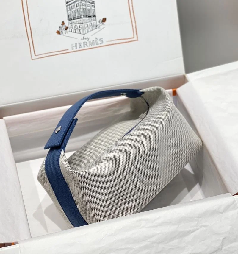 Hermes Cosmetic Bags Unisex 48330
