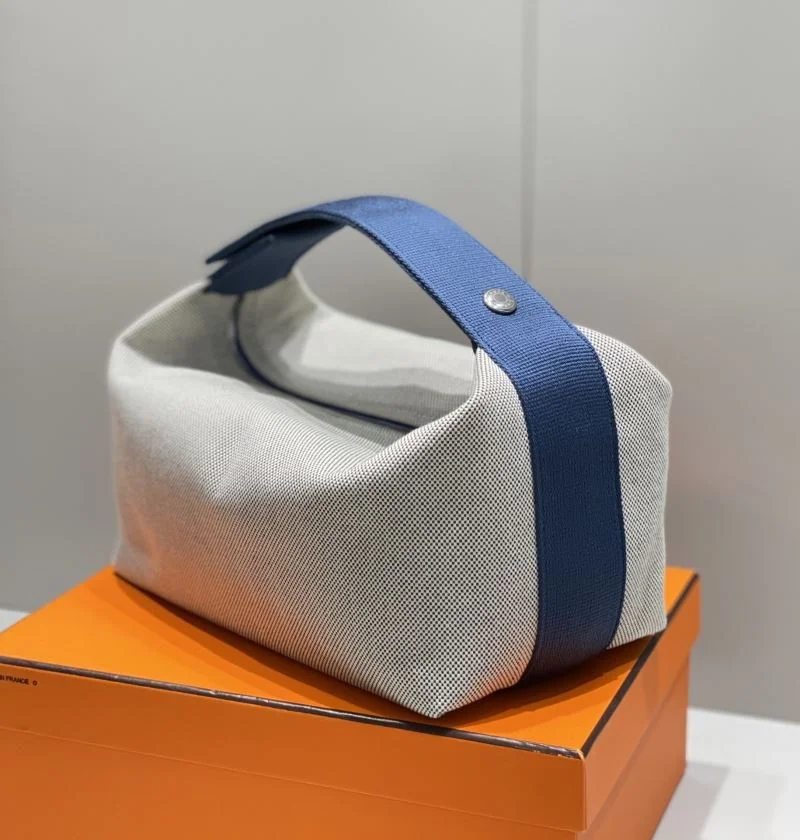 Hermes Cosmetic Bags Unisex 48330